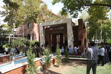 مراسم رونمایی از یادمان شهدای گمنام